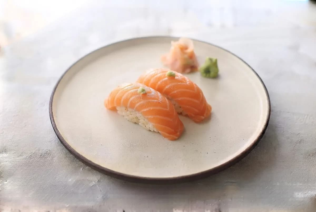 Sake nigiri 2ks